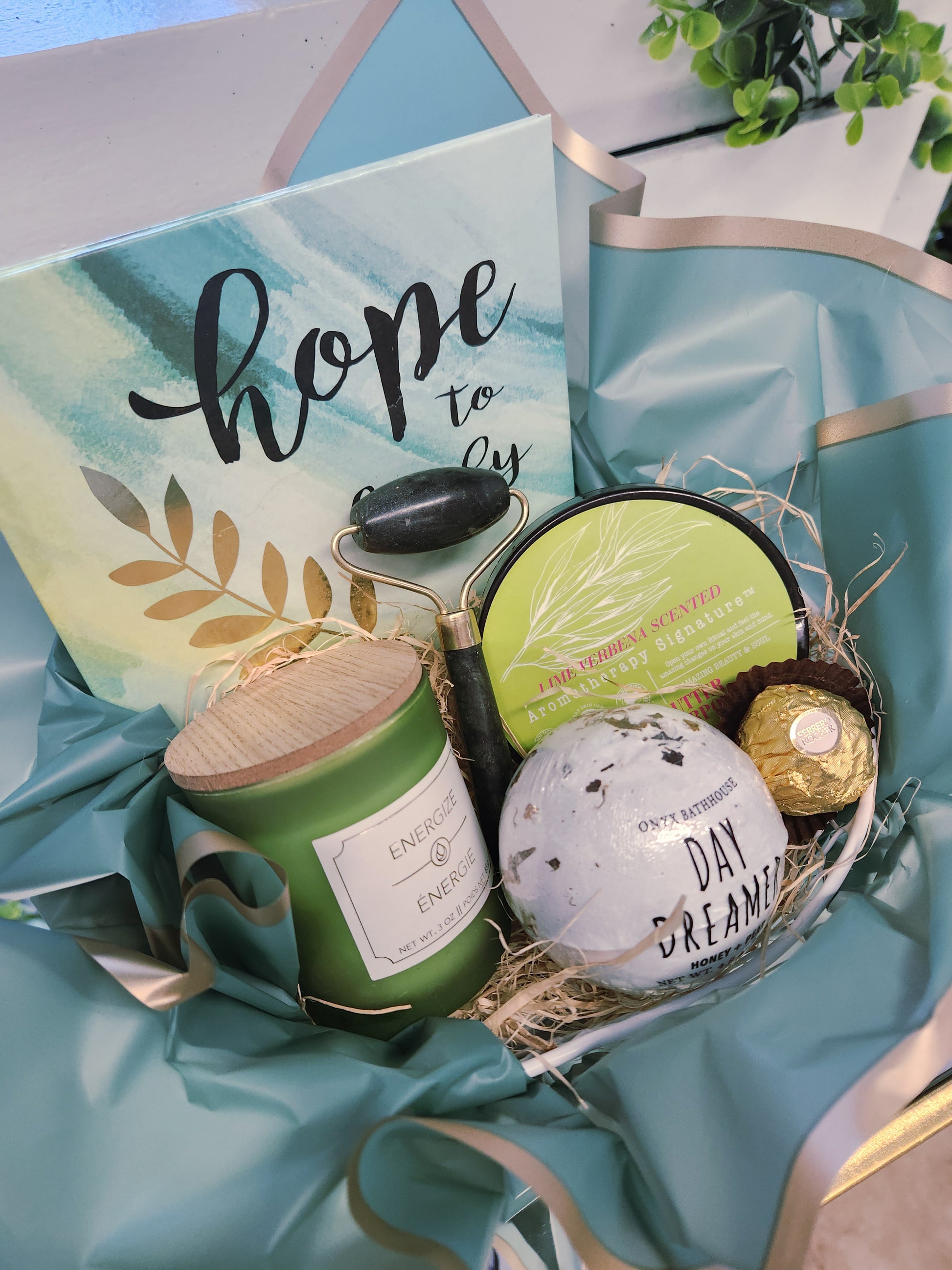 Day Dreamer self care, and empowerment gift basket
